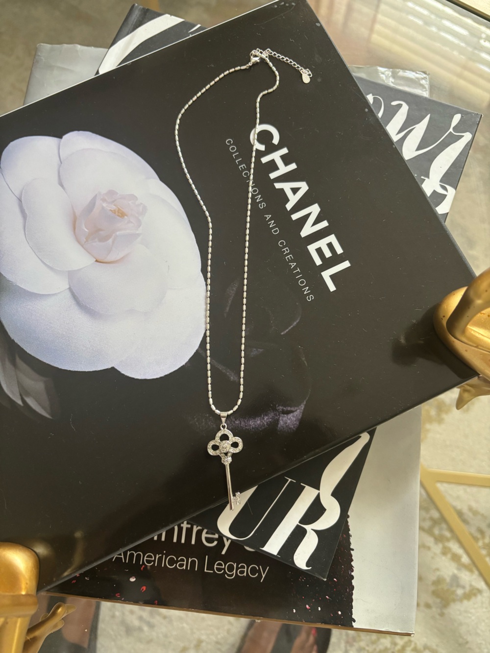 Silver Crystal Pendant Necklace - White/Silver 925